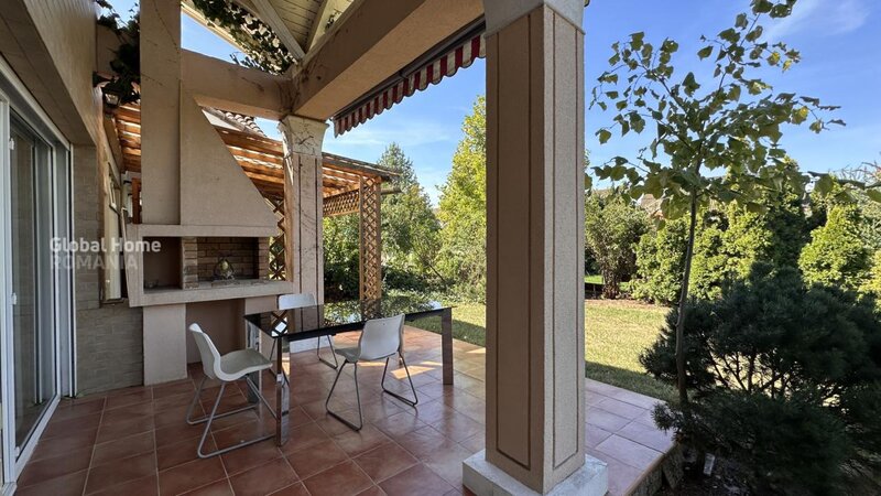 Pipera Vila 10 Camere 435 MP  Pipera - Ibiza Golf & Light Teren 453 MP  Parcare