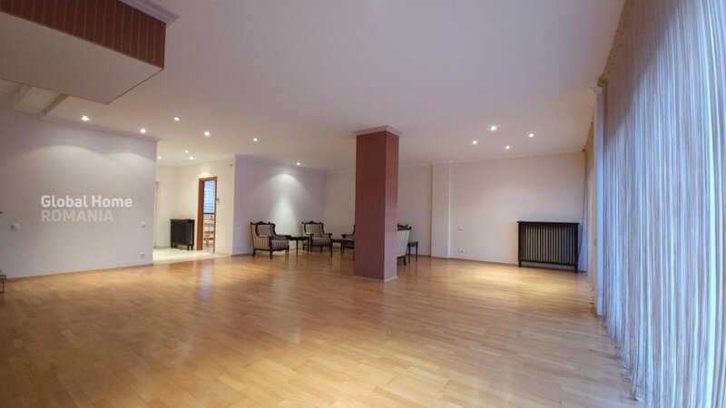 Pipera Vila 10 Camere 435 MP  Pipera - Ibiza Golf & Light Teren 453 MP  Parcare